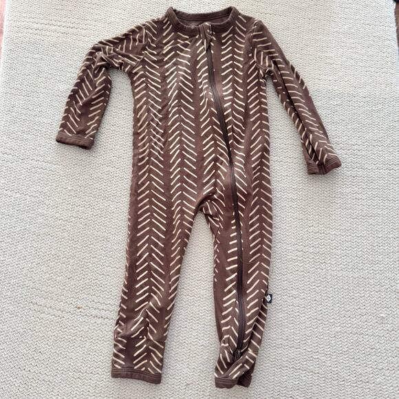 Kyte Baby Brown + Tan Espresso Herringbone Zippered Bamboo Romper 12-18 Months - Picture 5 of 6